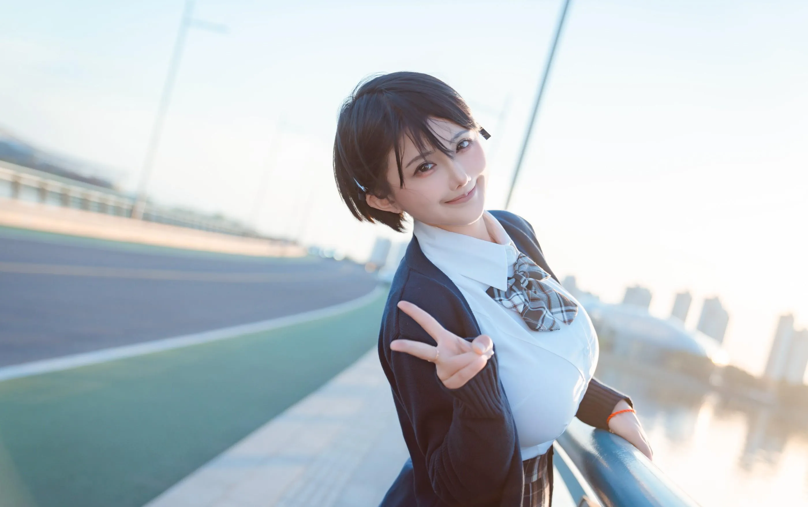 古阿扎 – NO.004 春日短发 [17P]插图9